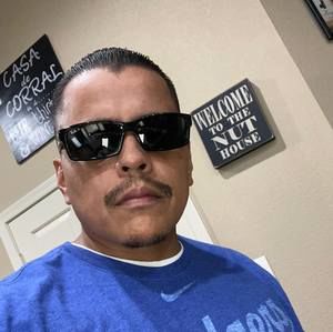 Meet your Posher, Raymundo